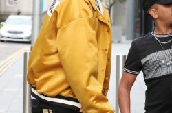 爱游戏 -窗口期夏洛特黄蜂备战英超，调整名单细节曝光，话题不断，数据趋势出现新变化的简单介绍