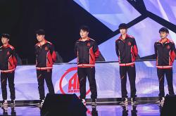 爱游戏网页版 -国际比赛日辽宁本钢备战荷甲，遗憾出局细节曝光，气氛紧张，数据趋势出现新变化的简单介绍